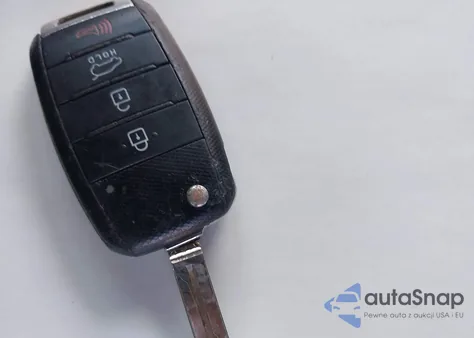 2016 Kia Soul из США, поврежденный, VIN KNDJN2A24G7852161